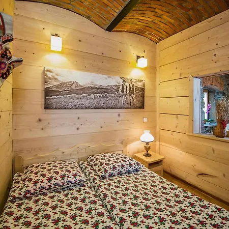 Kuznia アパート *